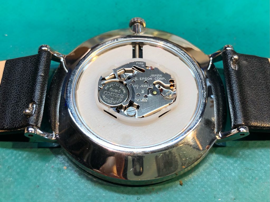 COACH（コーチ）の電池交換：迅速・安全・手頃な価格のサービス