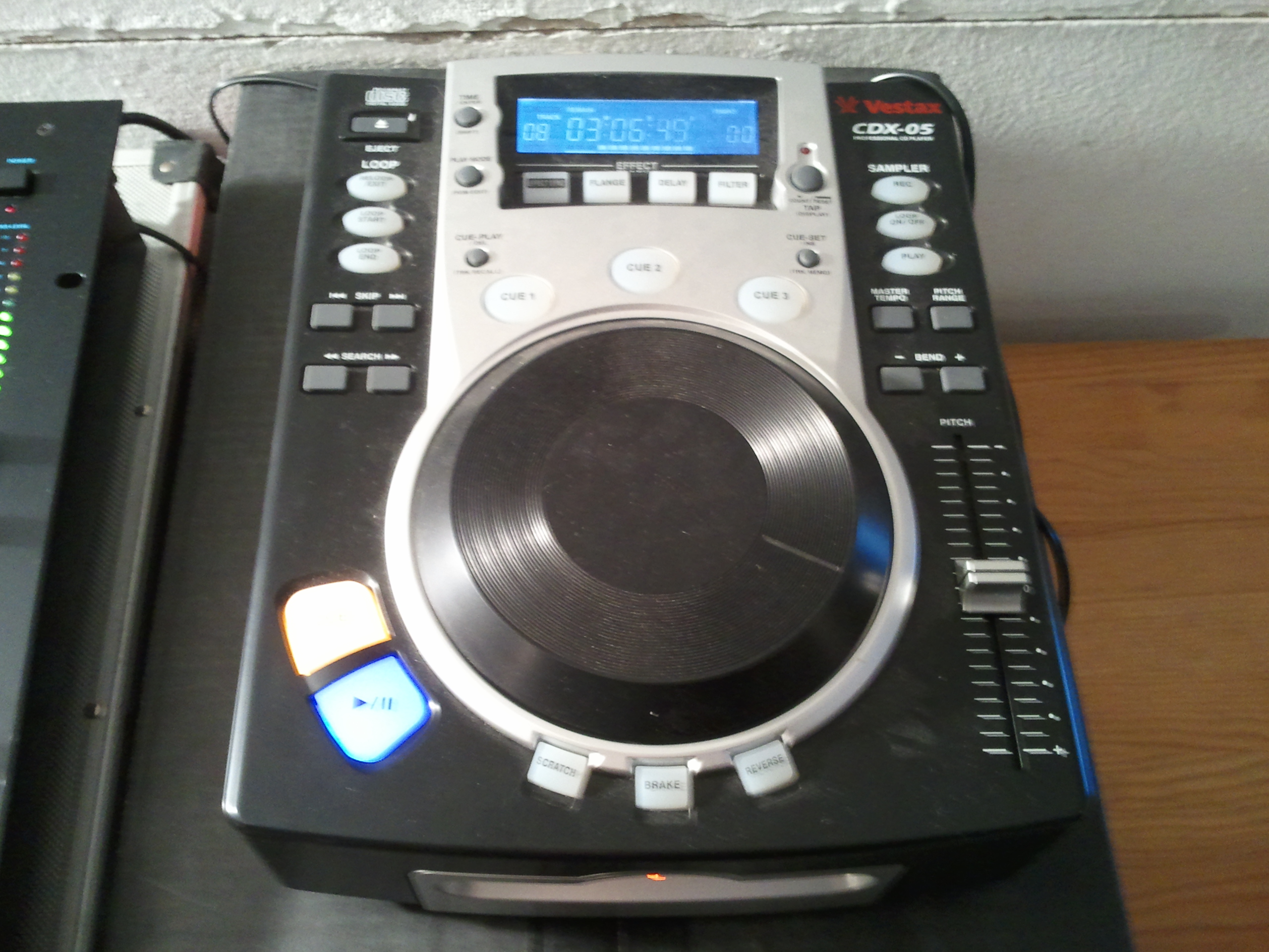 Vestax CDX-05 ベスタクス 最安値比較: 紫陽花