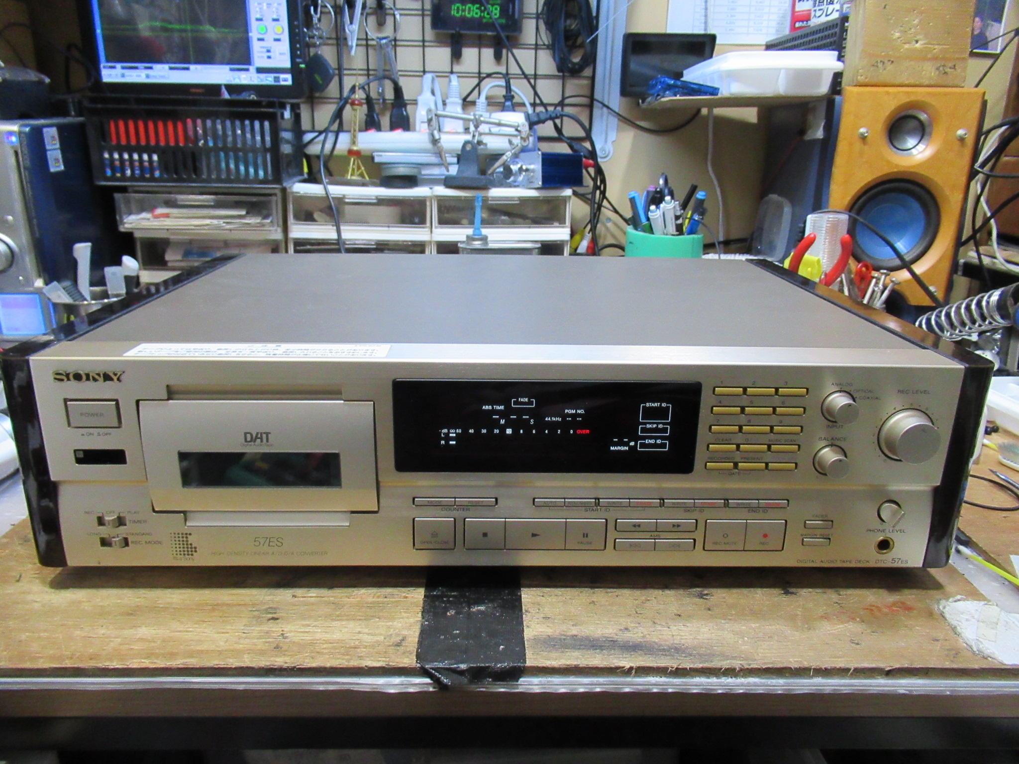 SONY DTC-57ES ローディング検出スイッチ故障 – Audiolife － Enjoy