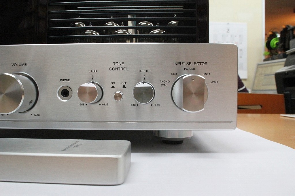 新製品情報】TRIODE USB入力/MM PHONO対応真空管プリメインアンプ「TRX