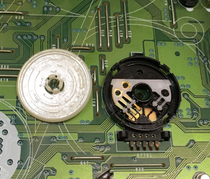 SHARP DV-ACV52 修理中断のつづき | 電気屋さんのひとりごと