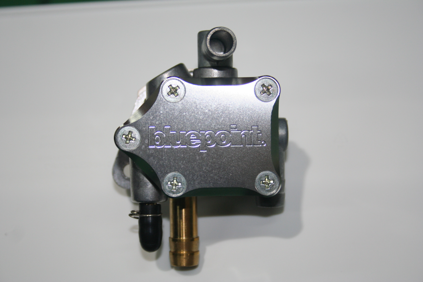 TZR250/3MA 燃料コックプレート – ブルーポイント