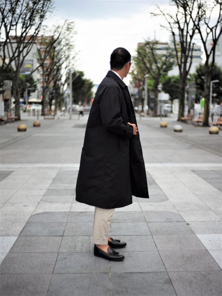 その姿に一目惚れ。ES:S/エス ステンカラーコート 撥水ナイロン 59,000