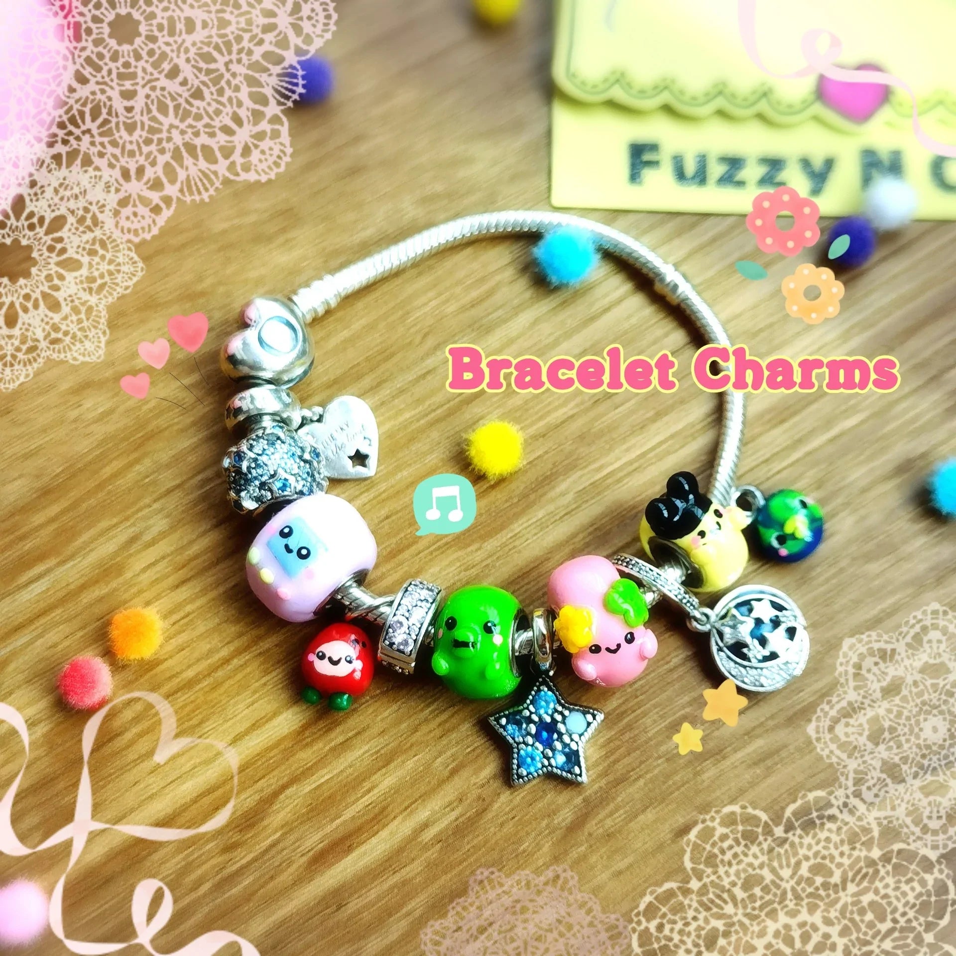 ブレスレット たまごっちチャーム – Fuzzy N Chic