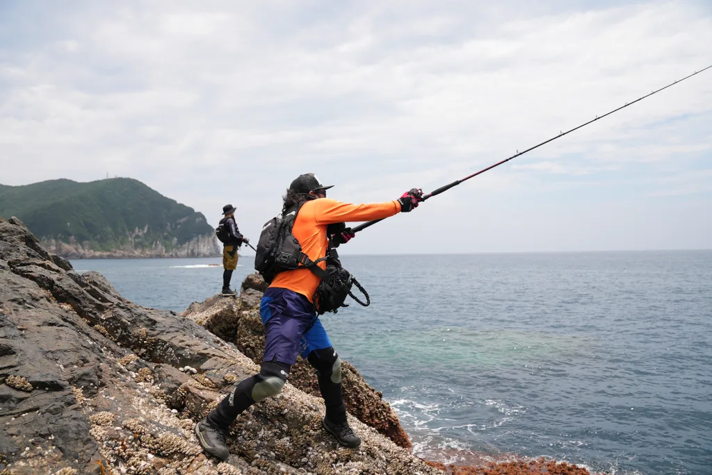 10月1日はライフジャケットの日】水辺に立つ機会が多いタイミングに