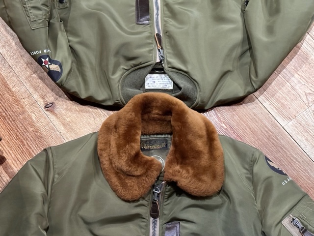 フライトジャケットの季節です！！B-15Cのオリーブ色が登場