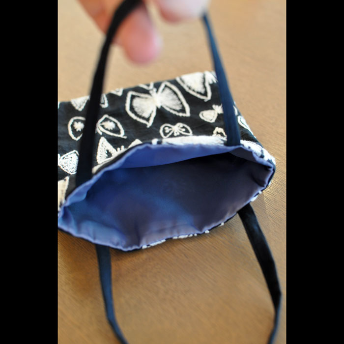 ミナペルホネン sky flower ミニバッグ navy | Lin total fashion