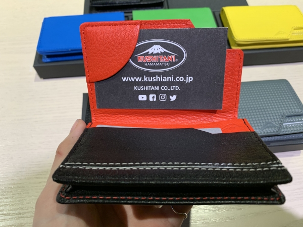 パフォーマンスストア限定革小物紹介part1：KUSHITANI横浜店