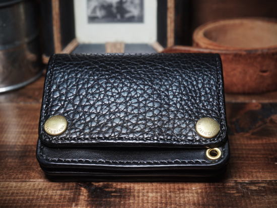 TRWS-ABB アメリカバイソンのショートトラッカーウォレット