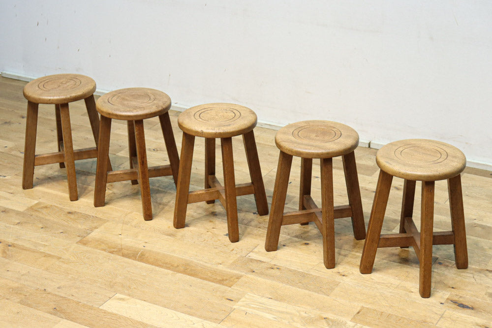 安定感のある作りで懐かしみのあるスツール DC8326a-e 在庫(a:1 b:1 c