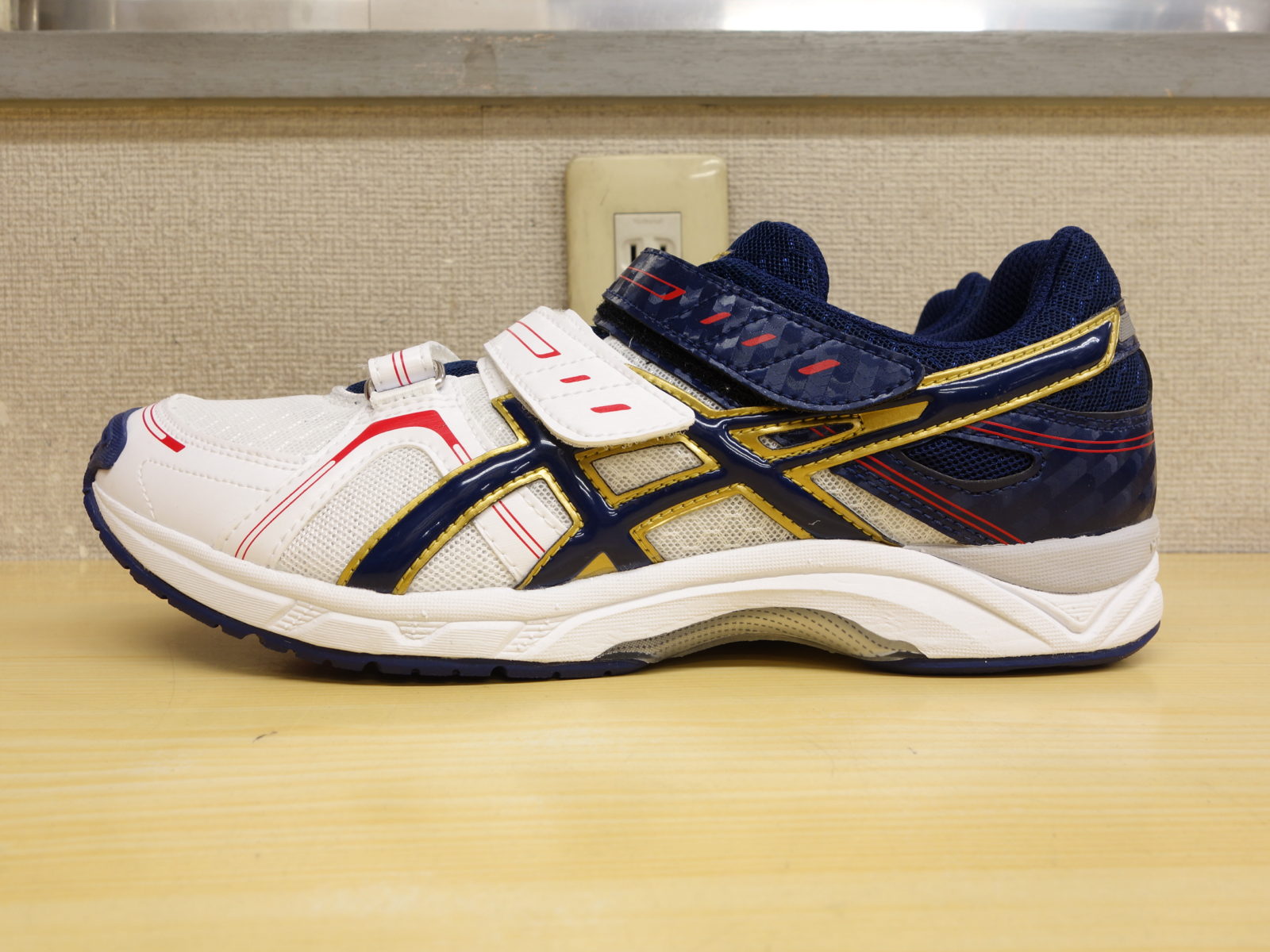 アシックス トレーニングシューズ BRIGHTLINE RT ブライトライン RT