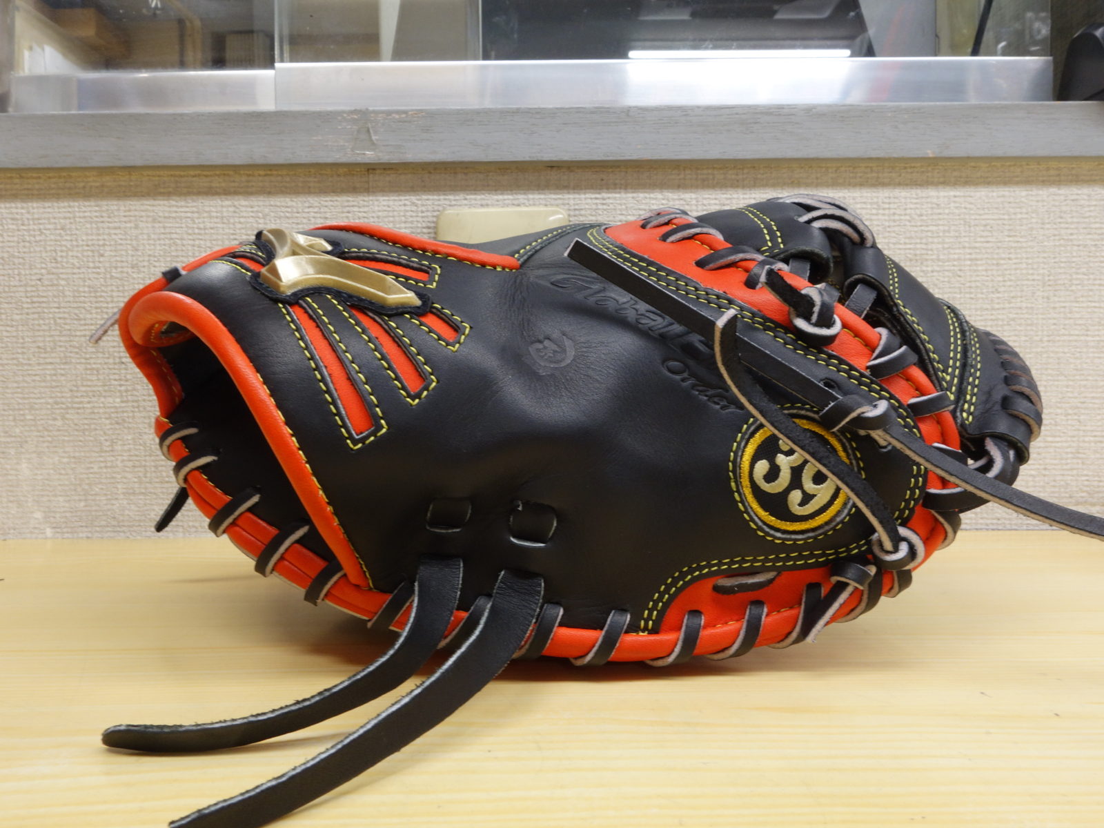 39 様 軟式用 ミズノ グローバルエリート オーダー キャッチャーミット