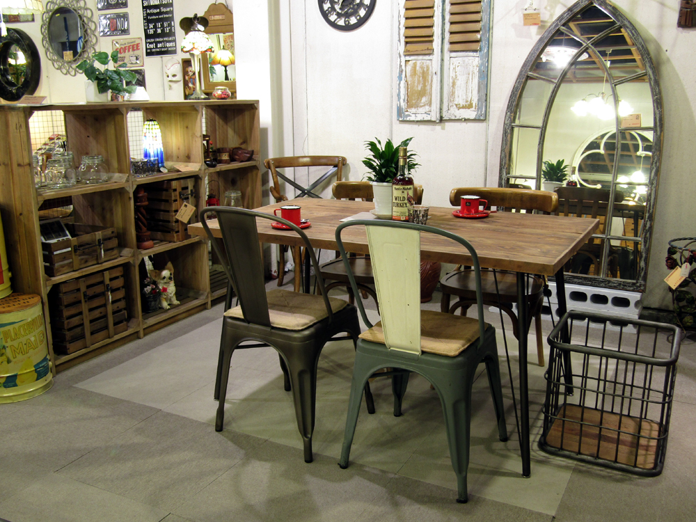 FrankⅢ フランクⅢダイニングテーブル