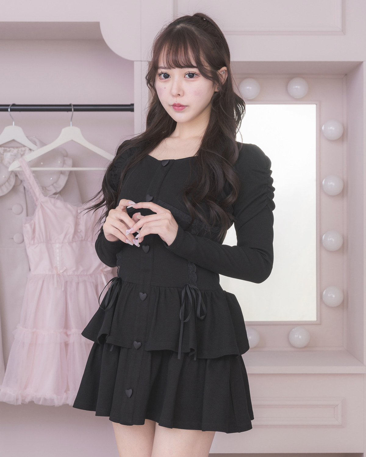 ハートボタンティアードリブワンピース – pium