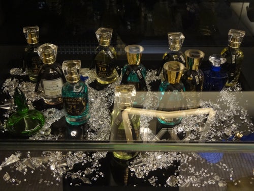 クリグラー KRIGLER | 地引由美の「香水の選び方・まとい方」