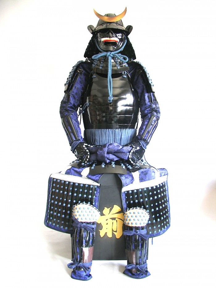 鎧兜甲冑等身大】紺糸威 黒桶側 二枚胴具足 | 甲冑工房 武寿