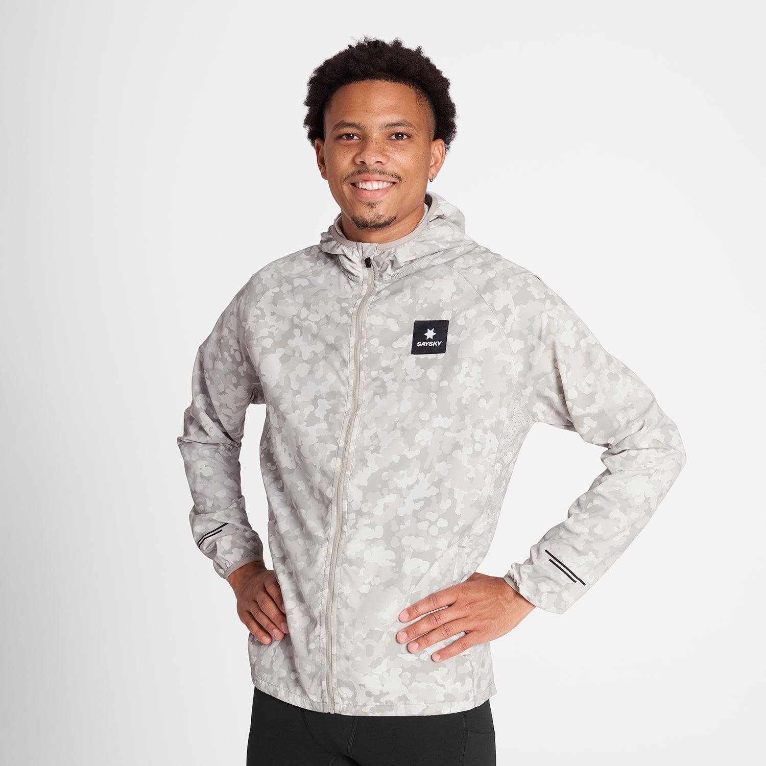 □ 公式 □ SAYSKY/セイスカイ ランニングジャケット OMRJA22c1049