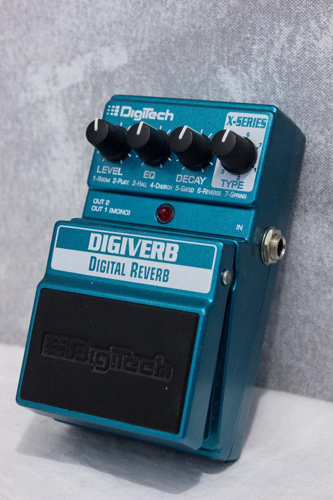 Digitech Digiverb Digital Reverb Pedal – Topshelf Instruments