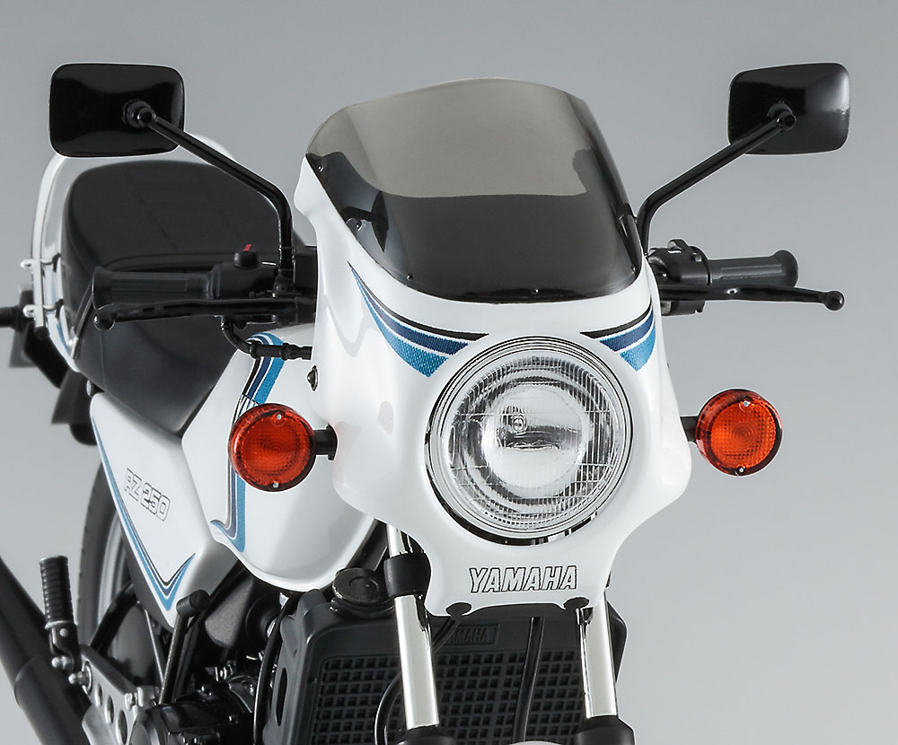 ヤマハ RZ250（4L3）w/カウル（1982） | 株式会社 ハセガワ