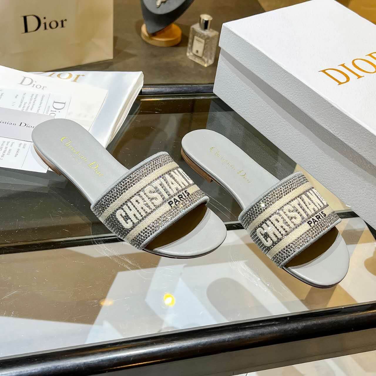 Dior Dway Silver Glitter Slide Sandals – HolloMen
