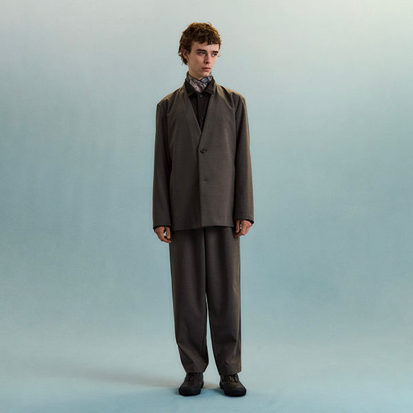 アイテムのご紹介「SUAVE」 – isseymiyake.com