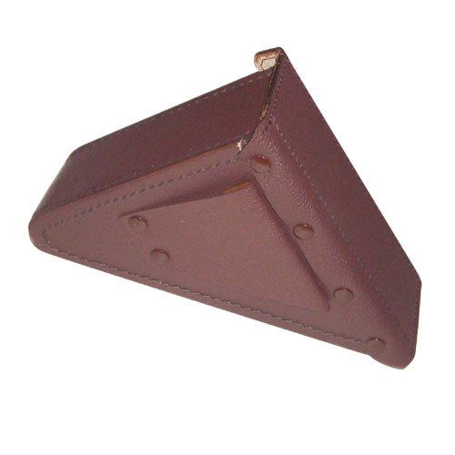 昆虫採集、用品、用具｜三角ケース 牛革製（15cm×20cm×6cm）