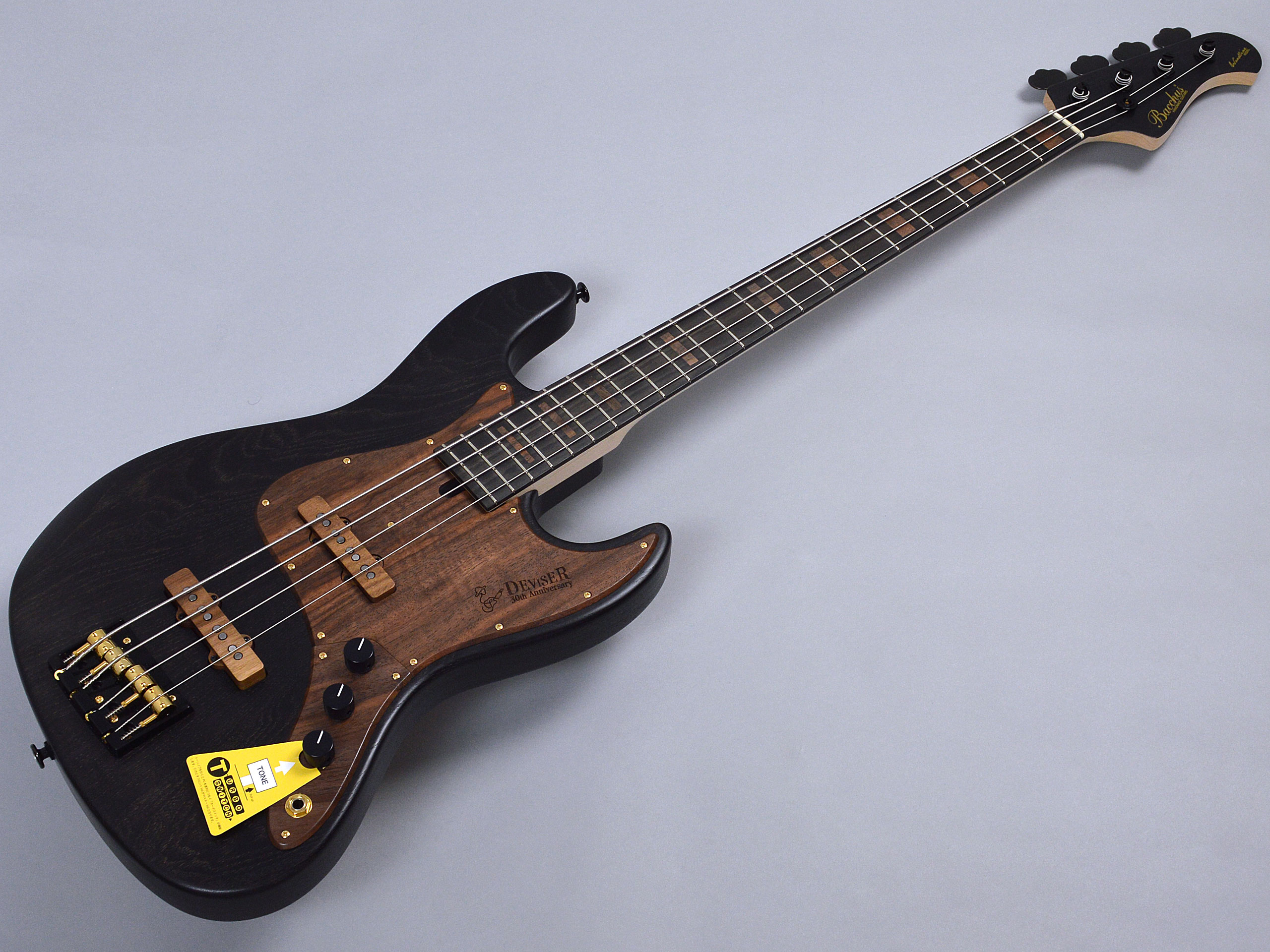 エレキベース】ディバイザー社2ブランド（MOMOSE＆Bacchus）特別限定