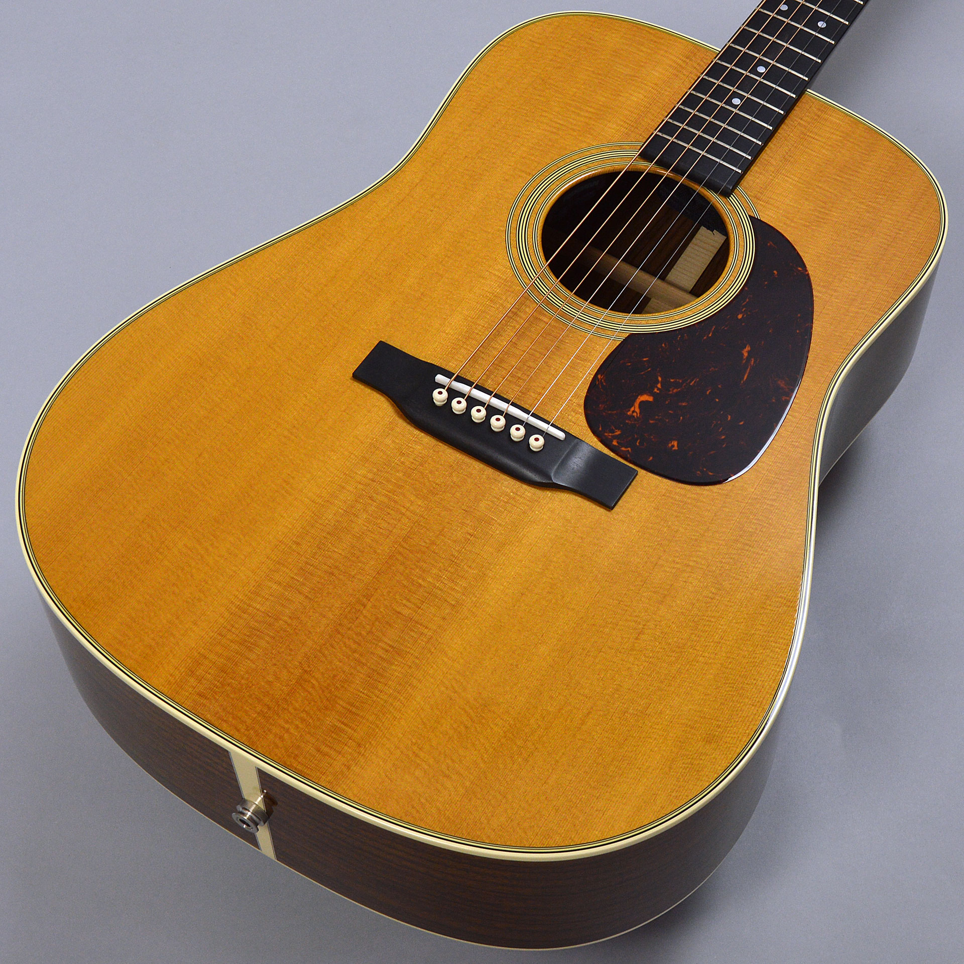 アコースティックギター】Martin（マーチン）D-28 Standard