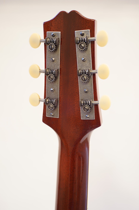 Stringphonic LeRoy Oval 新古品