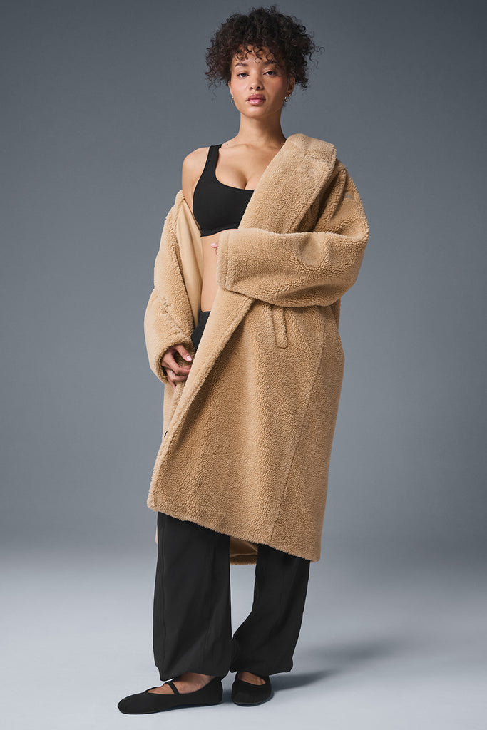 Oversized Sherpa Trench - Camel | ALO