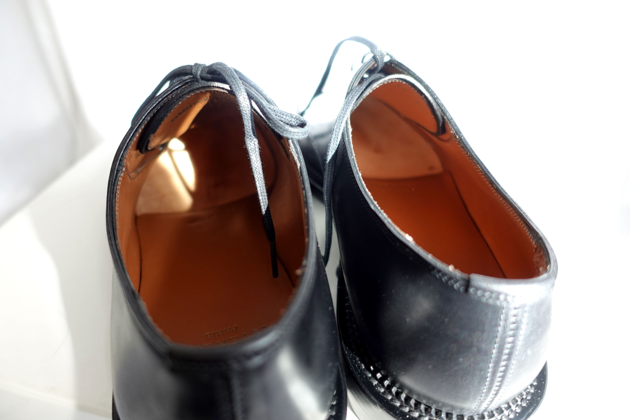 5%OFF】香港 39号靴 フランスの有名ブランド GIVENCHY 黒 オフィス向け