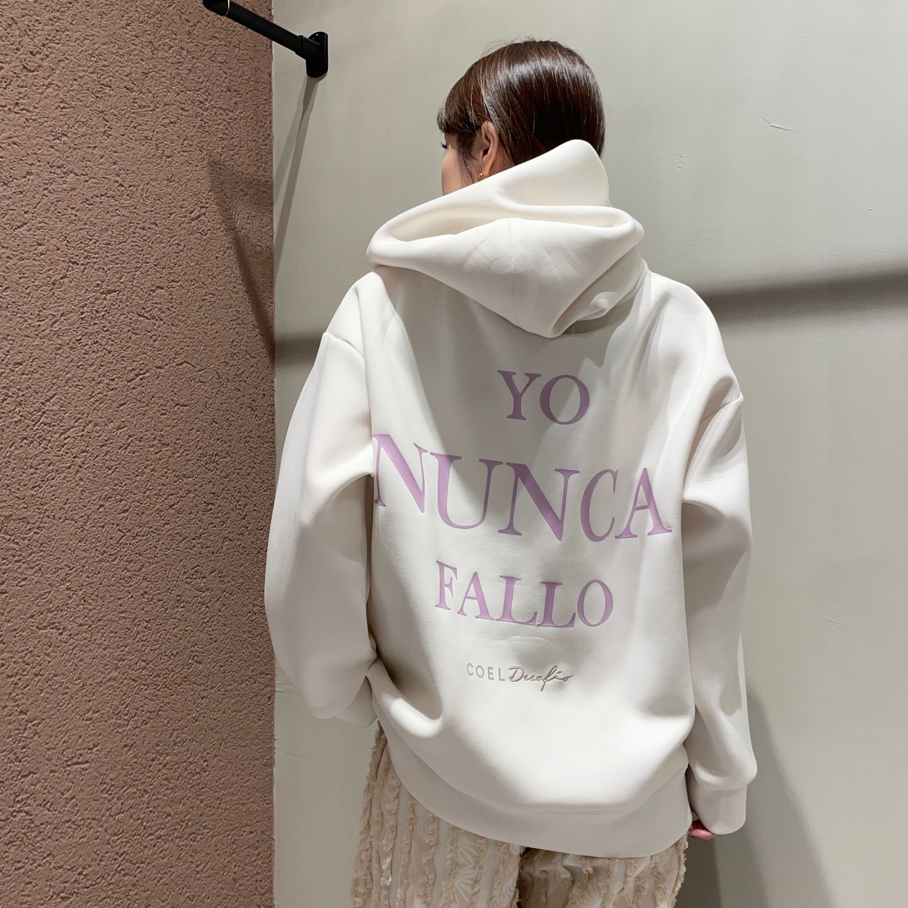 COEL】COEL×Desafioバックロゴフーディ – irohaya