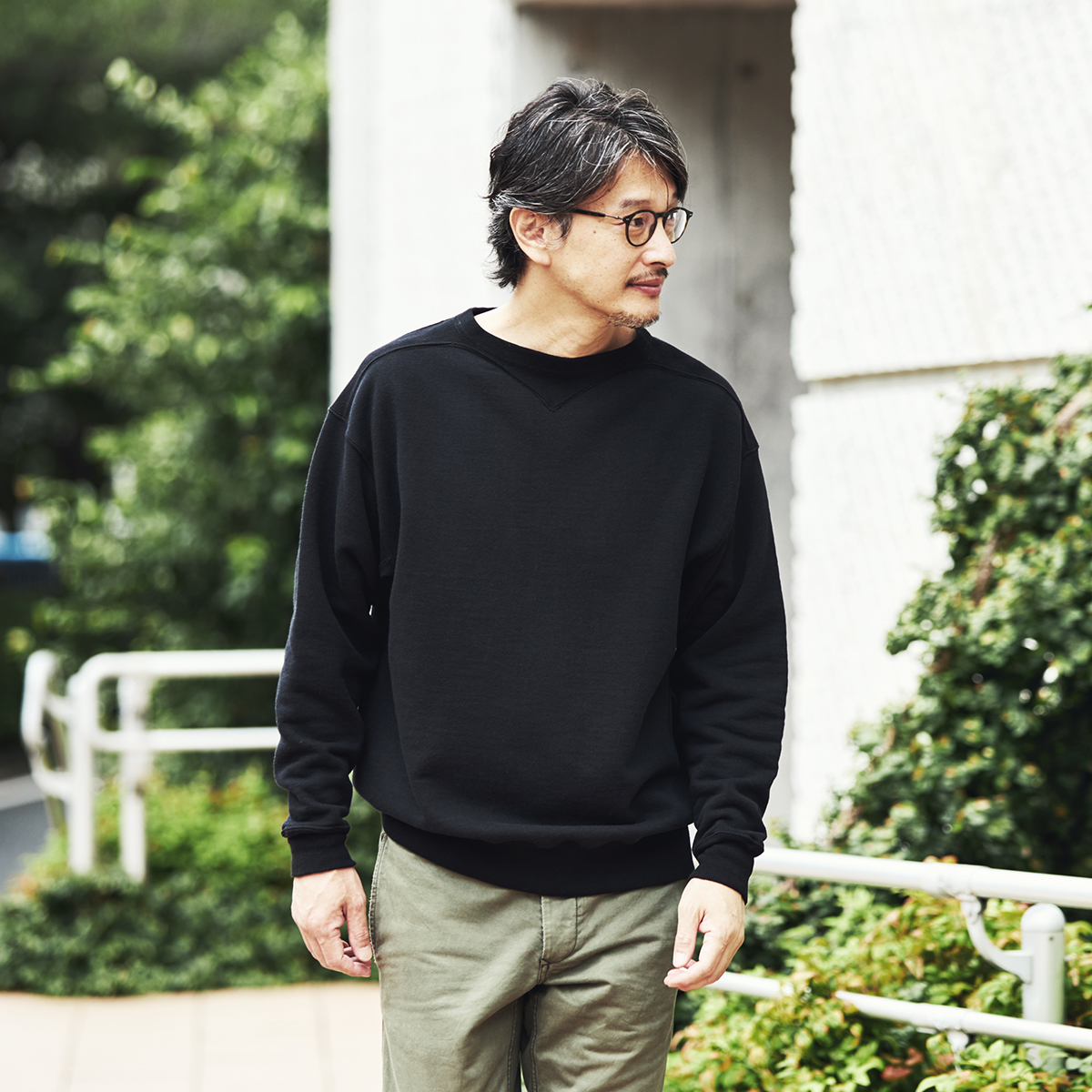 100年前のスウェット、“幻の黒”をまとう 現存しないブラックをMade in