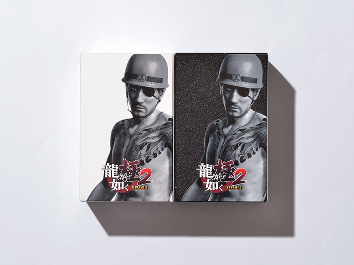 龍が如く極2 真島吾郎　オードトワレ　白　香水 龍が如く 極2』真島吾朗をイメージしたコラボレーション香水がドン