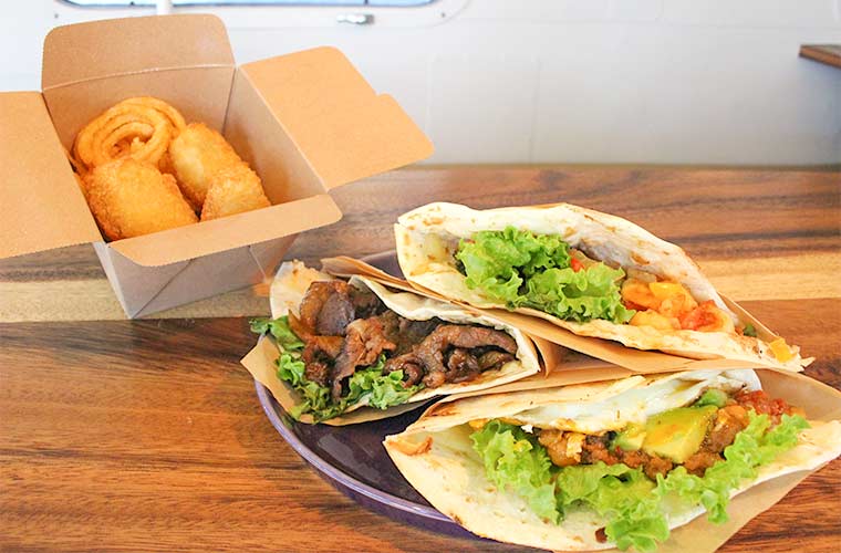 たつの】週2日営業の「Loca1/3」メキシコのファストフード