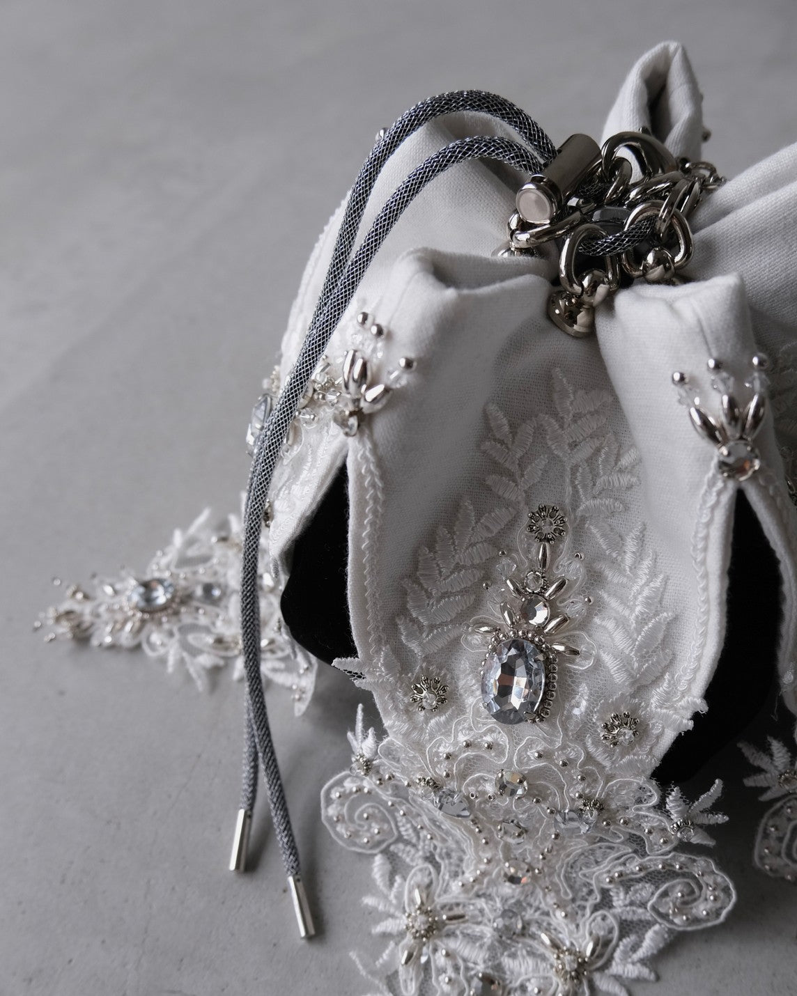 tanakadaisuke(タナカダイスケ)|バッグ| crystal bijou chain bag