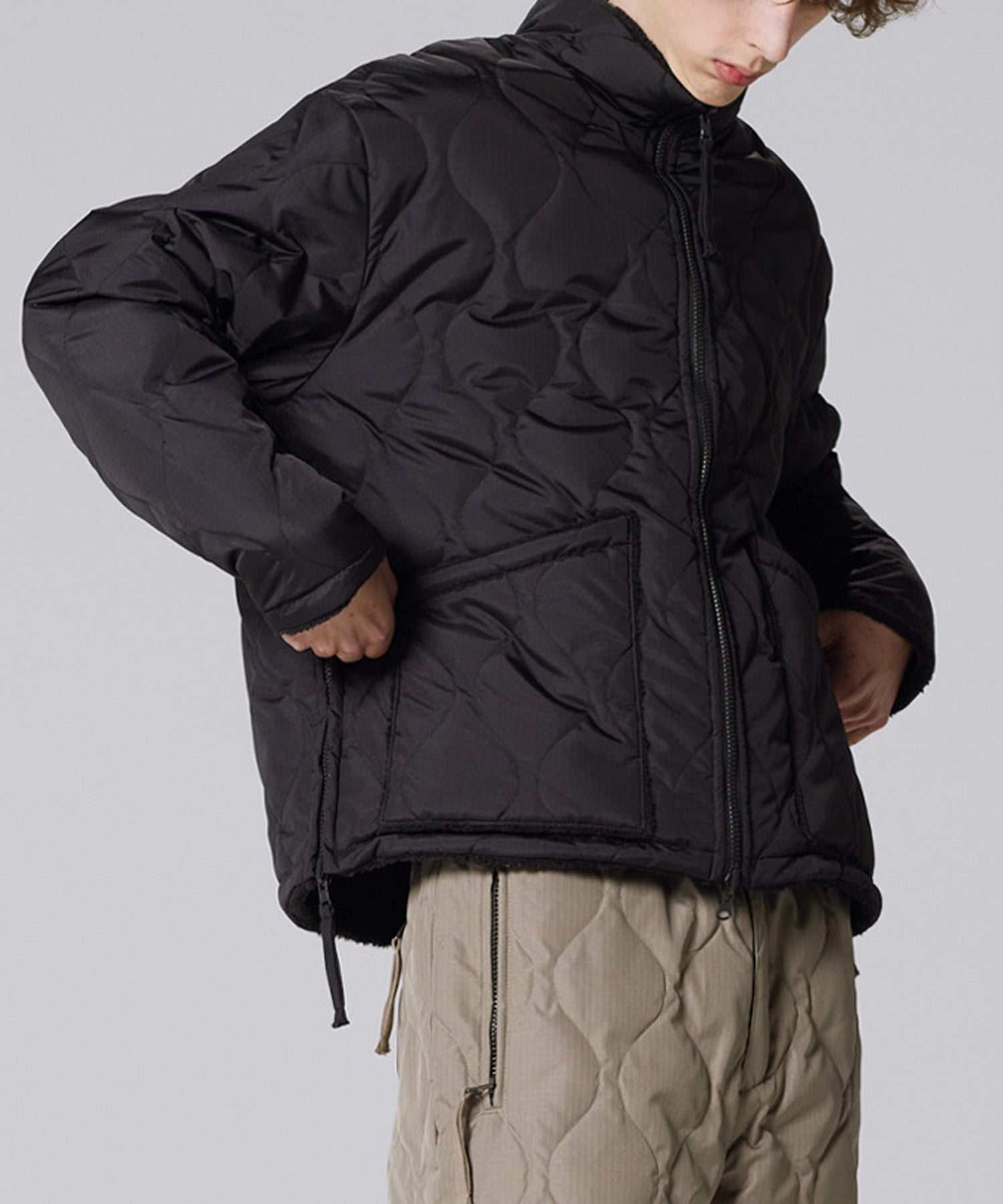 ミリタリー リバーシブル ハイネック ダウンジャケット – TAION