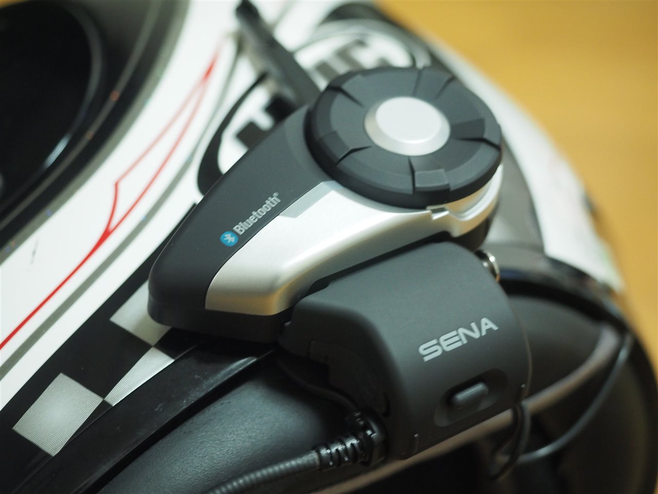 バイク インカム】SENA 20Sを購入しました！取り付けと簡単なインプレ
