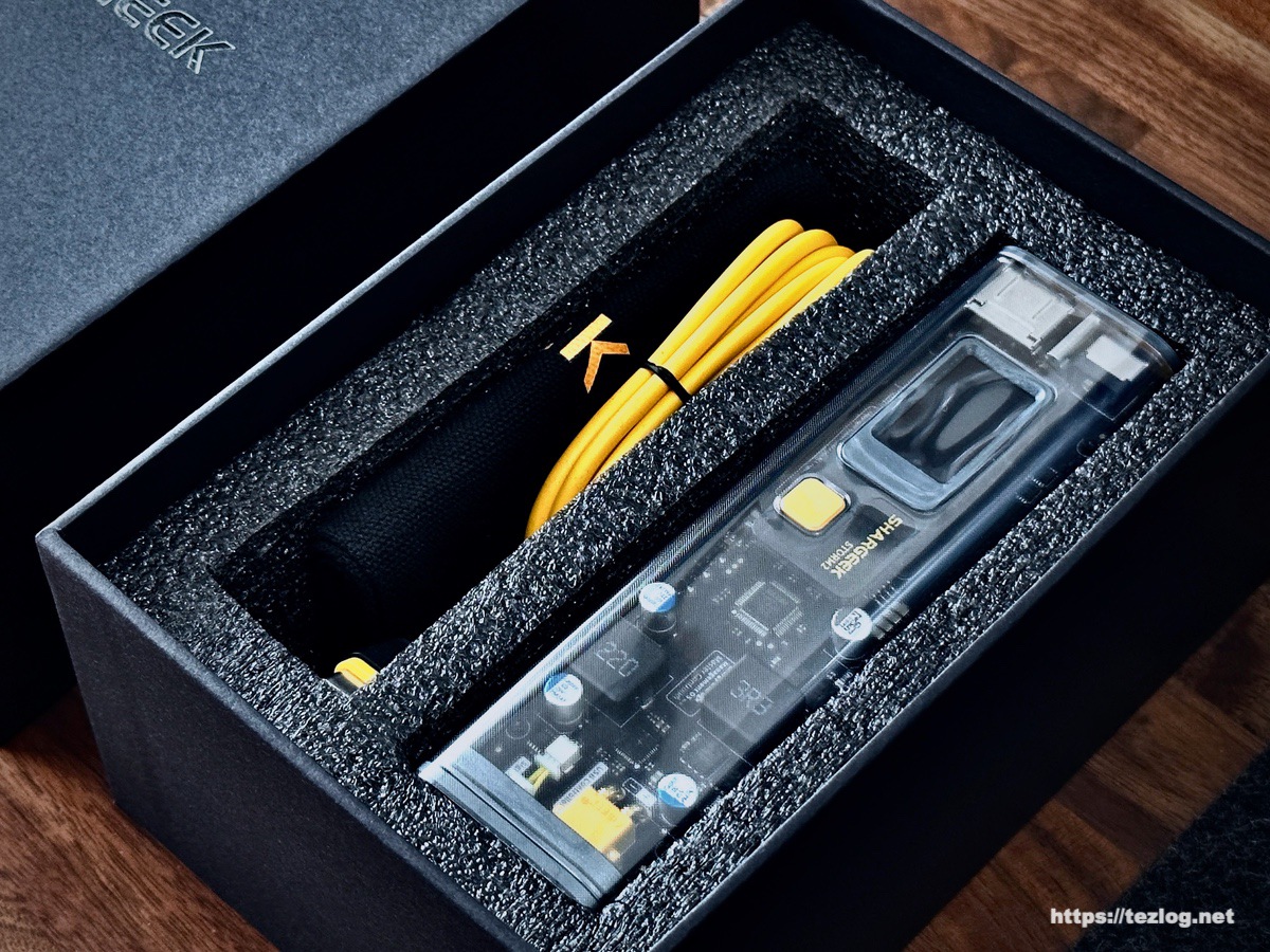 SHARGE STORM2 Power Bank レビュー。スケルトンデザインがかっこいい