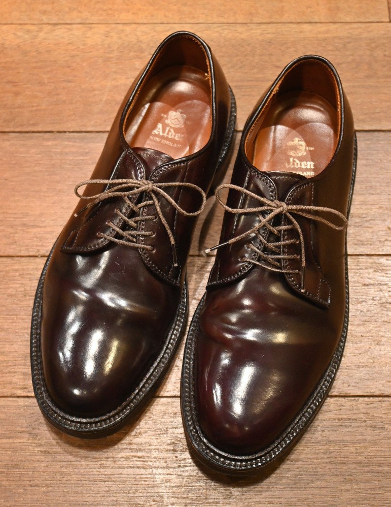 ALDEN オールデン 990 シェルコードバン プレーントゥ(Burgundy/9-D)箱