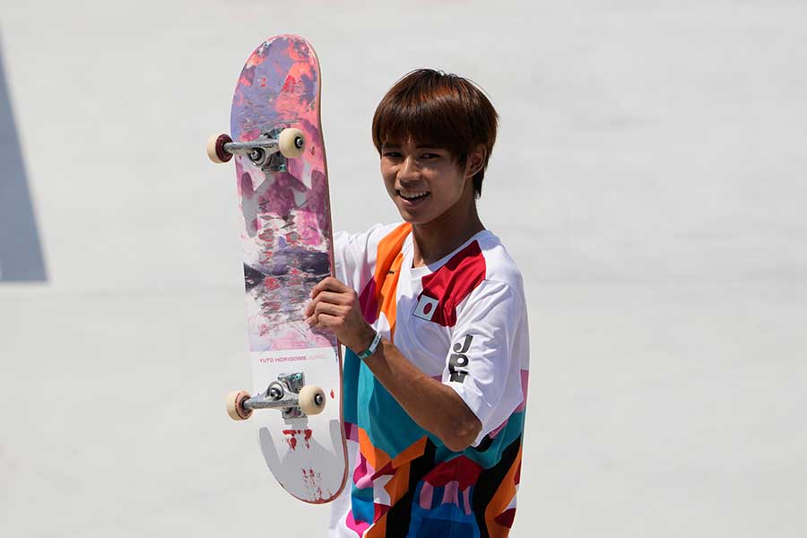スケボー五輪初代王者の22歳堀米雄斗に海外記者称賛「歴史作られた