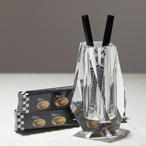 マツエク商材 | アイブロウ商材【THREE BEAUTYオンラインストア