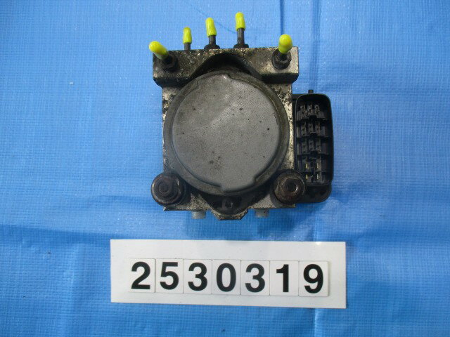 ハイエース CBA-TRH224W ABS ブレーキ アクチュエーター トヨタ 純正