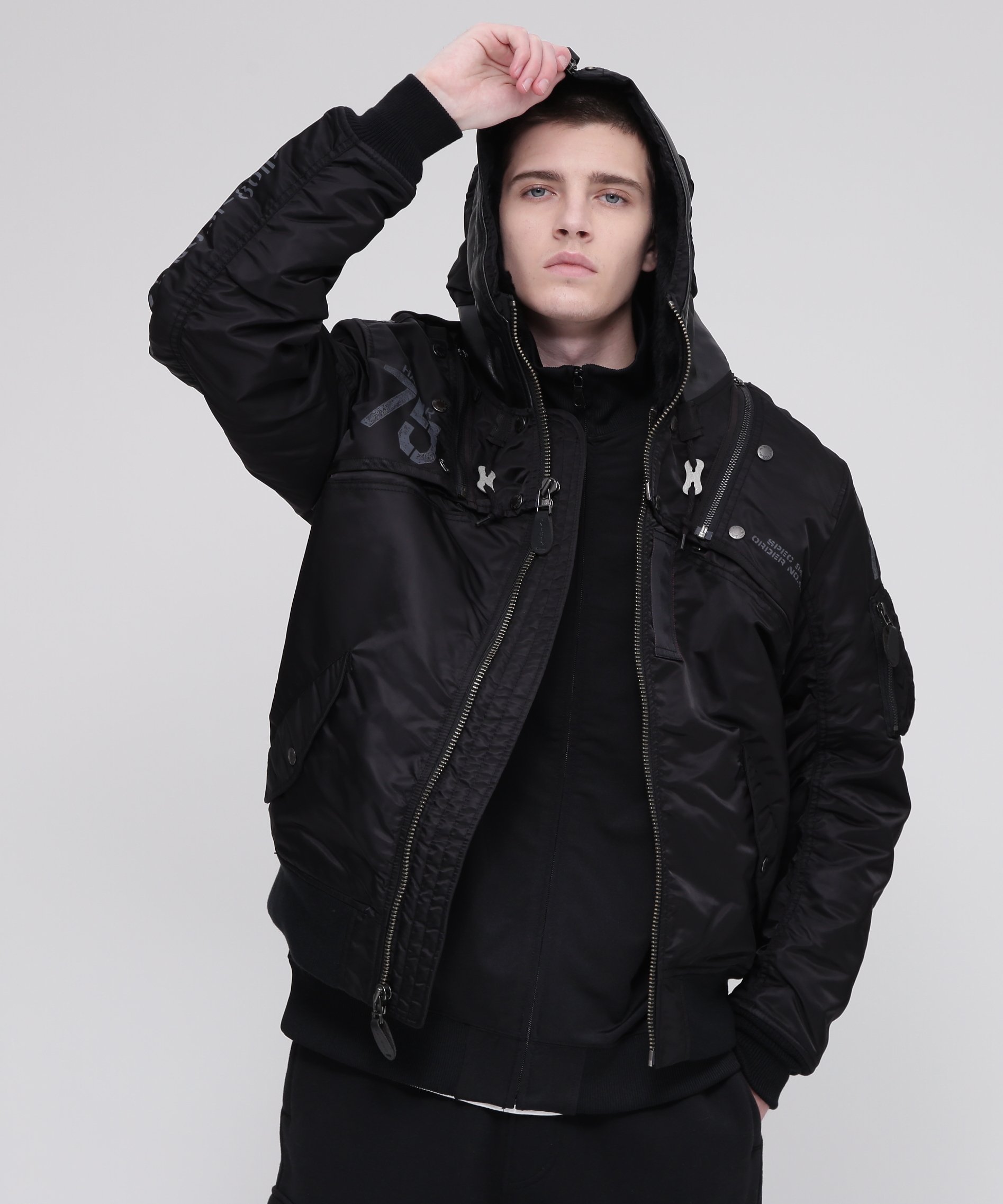 楽天市場】avirex ma－1 redの通販