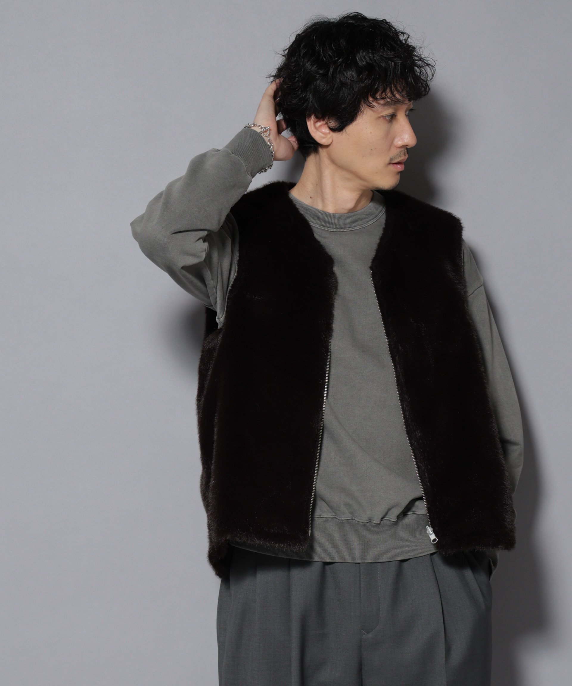 楽天市場】西川 ダウンベスト（メンズファッション）の通販