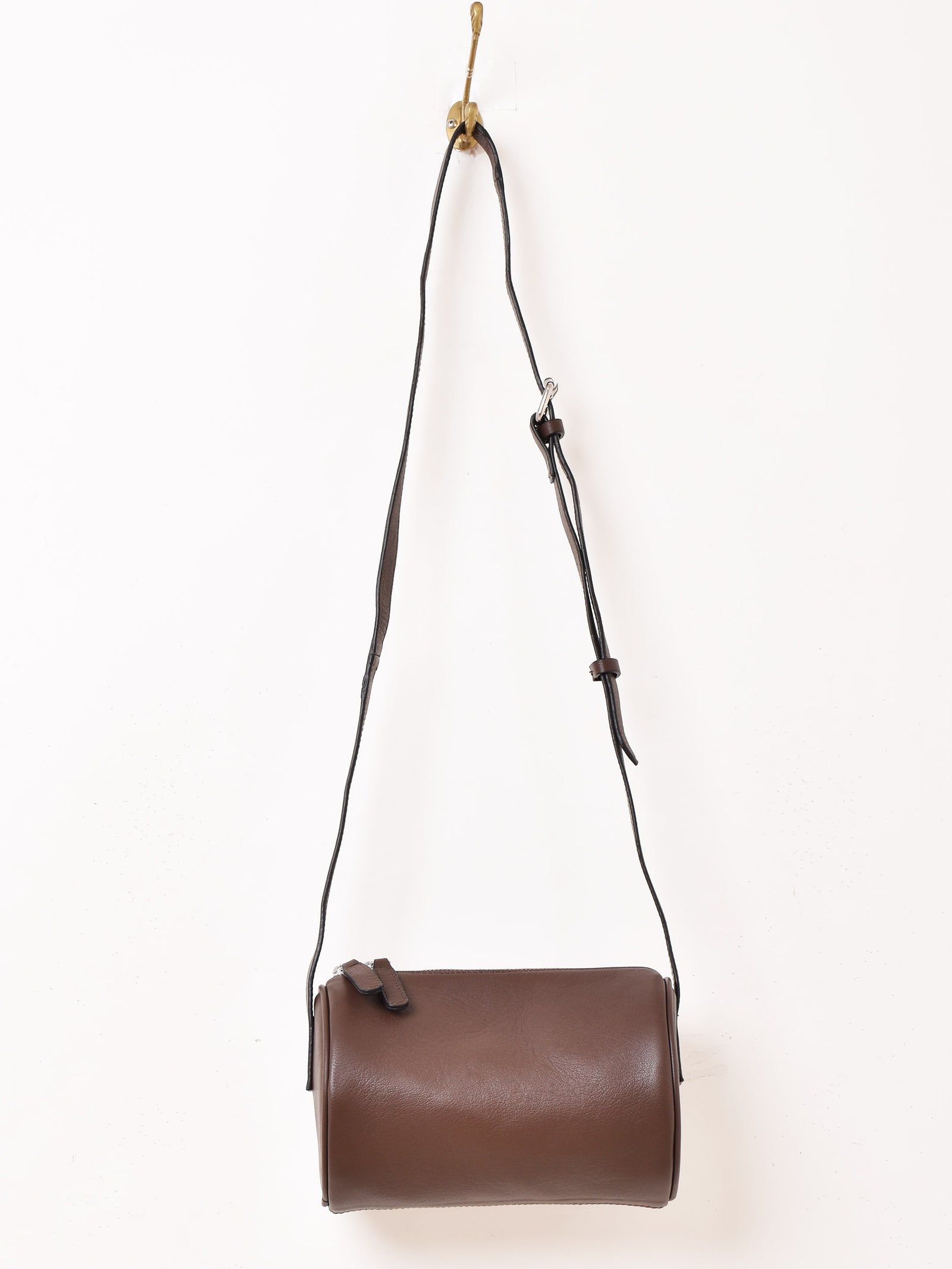 2色展開】ドラム型 レザー ショルダーバッグ – 古着屋Top of the Hill