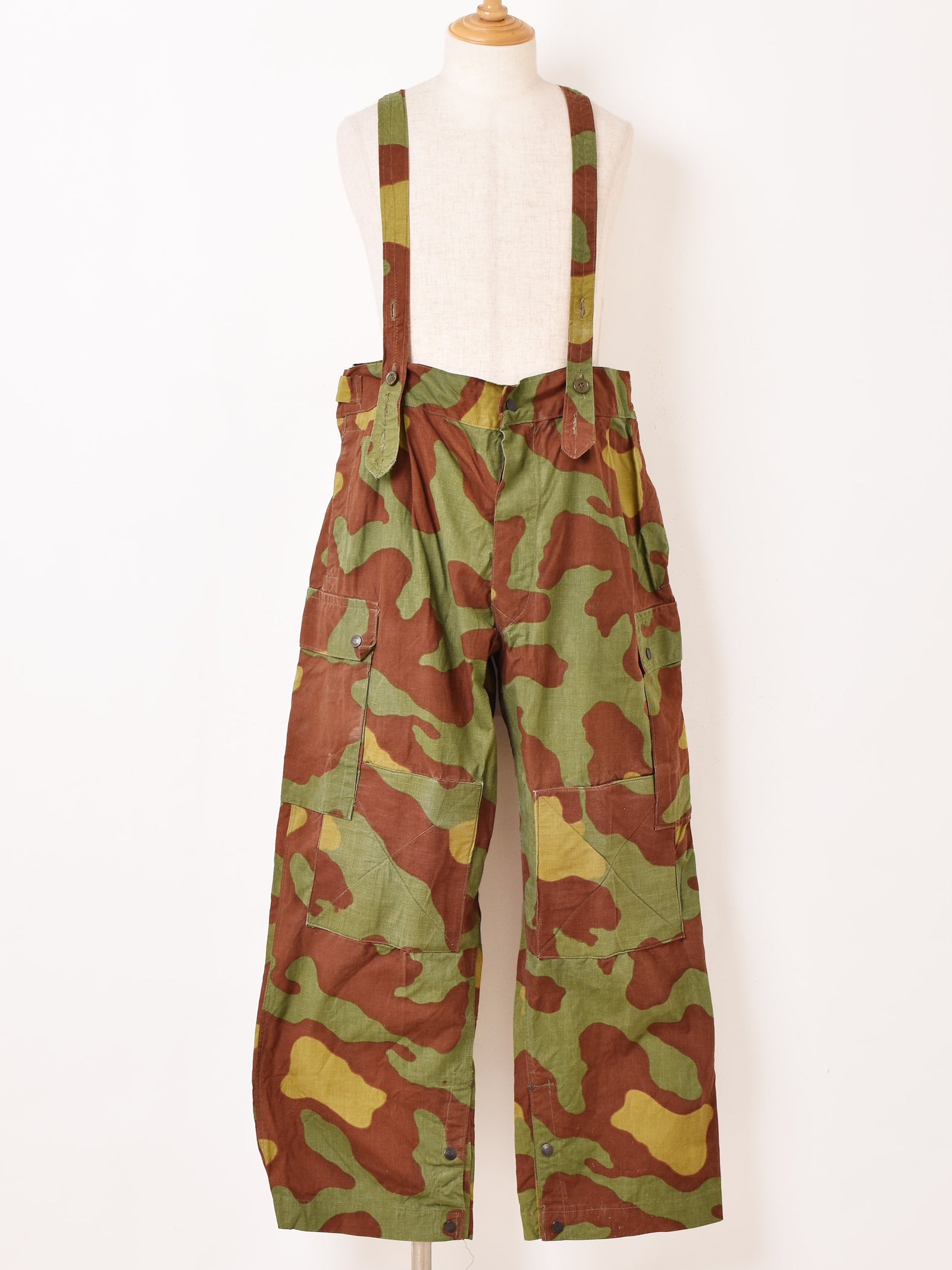 B03_9099_dca1efd6-623b-44a7-