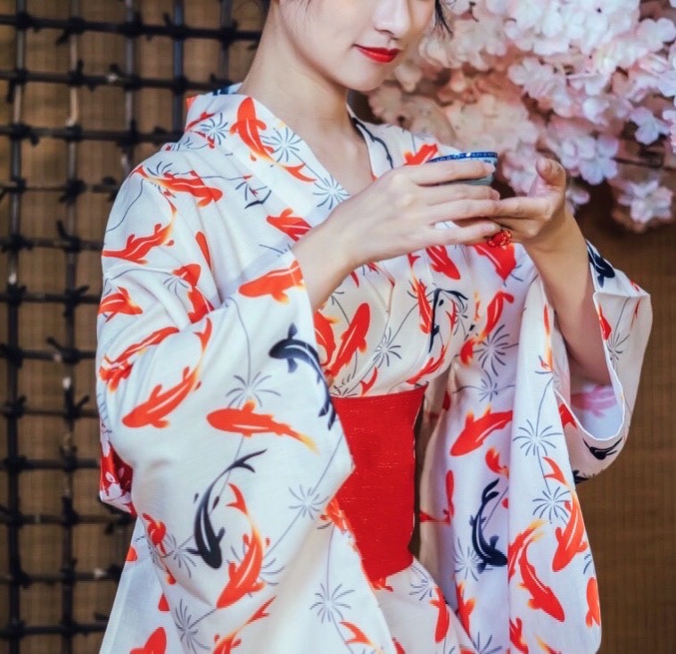 楽天市場】浴衣 金魚 レディース 金魚柄 赤金魚 黒金魚 伝統柄 和風