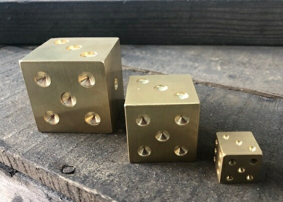 楽天市場】真鍮製サイコロ 1ヶ サイコロ 卓上 ダイス 日本製 ビレット
