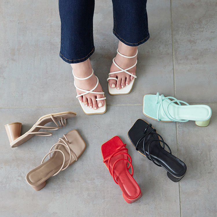 楽天市場】≪ 特別セール ≫ スクエアトゥナローストラップサンダル